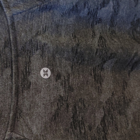 Under armour Top - Picture 2 of 2